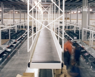 Overhead Conveyor Photo